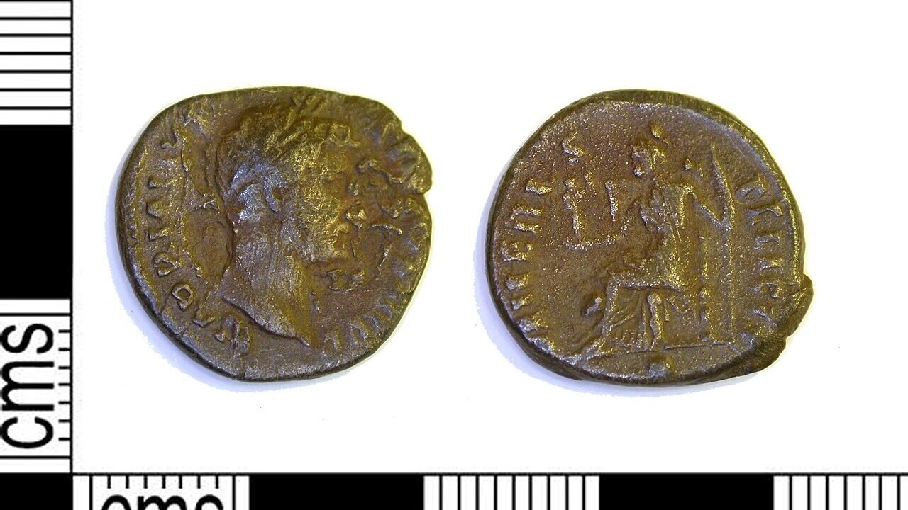 Denar roman de argint emis de Hadrian, avers și revers