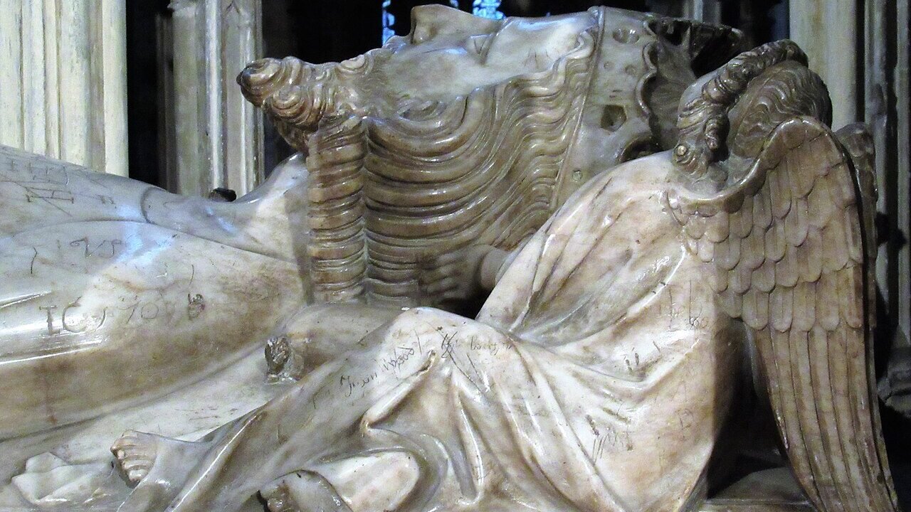 Mormântul regelui Eduard al II-lea în catedrala din Gloucester