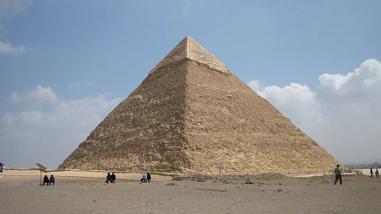 Colțul de sud-vest al piramidei lui Khafre, de la Giza
